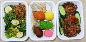 Multi-purpose-tray